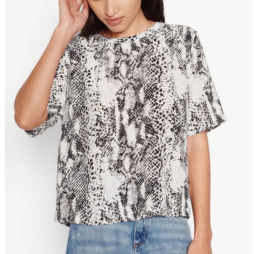 NWT Equipment Brynn Short Sleeve Silk Shirt